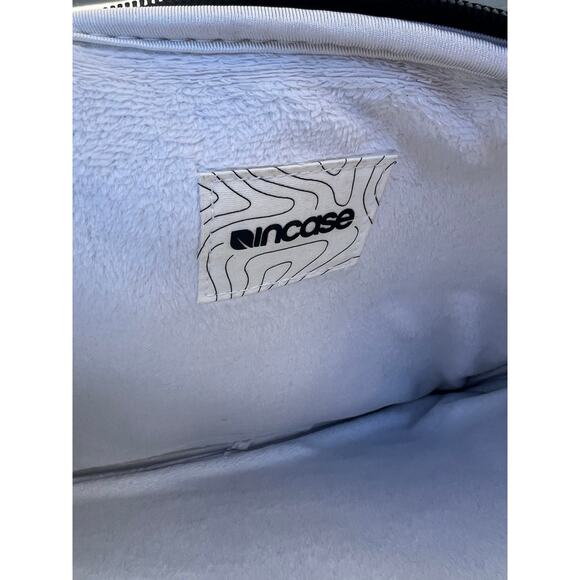 Encase laptop sleeves 12” and 13” two pack bundle black neoprene fleece sleeve - Picture 8 of 8